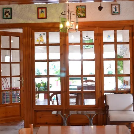 Oniro 3* زيروبيغادو