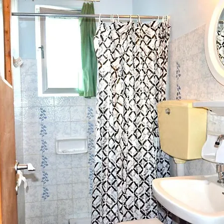 Oniro 3* زيروبيغادو